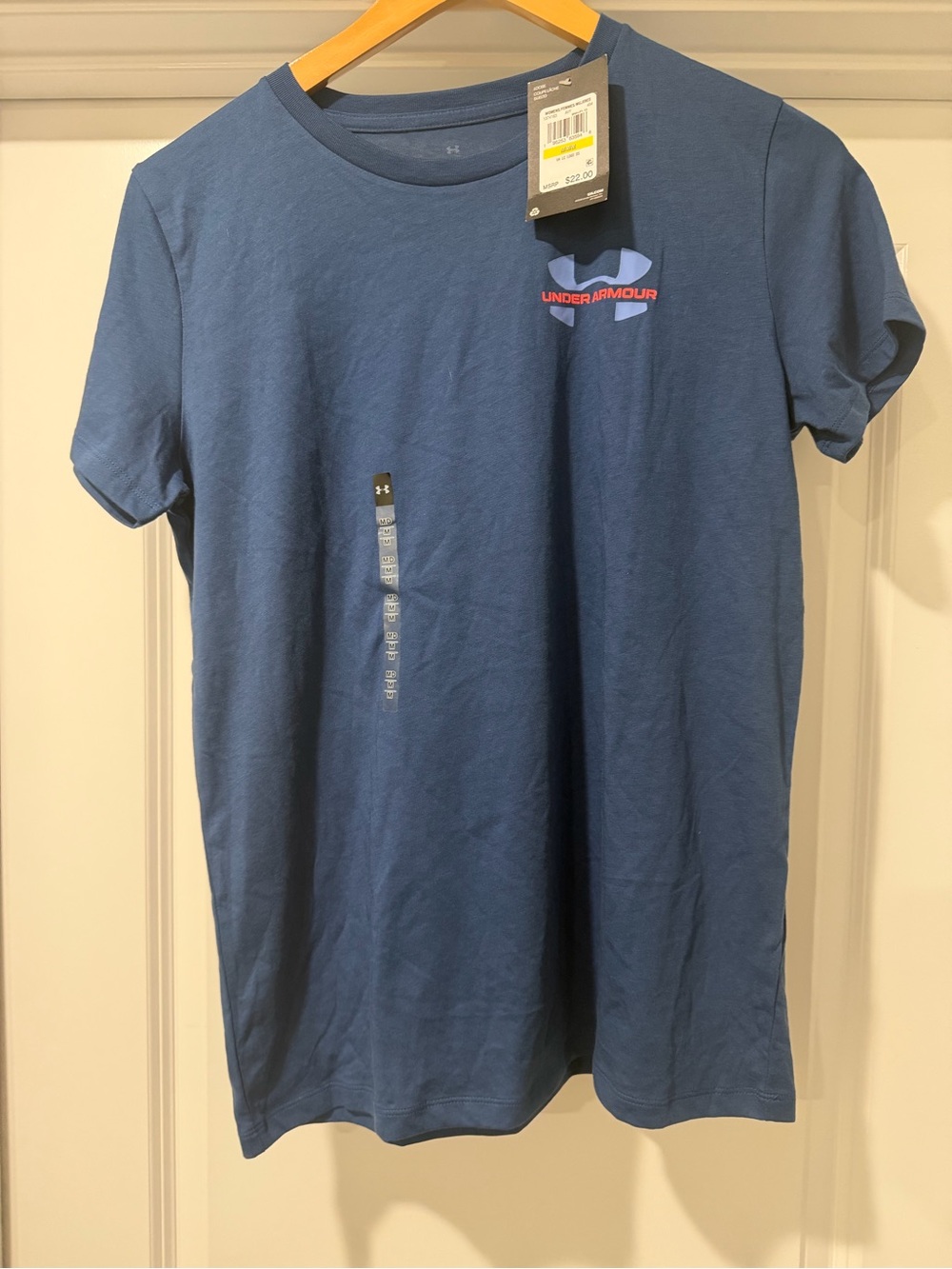 Under Armour women’s Blue Logo Short-Sleeve Tee